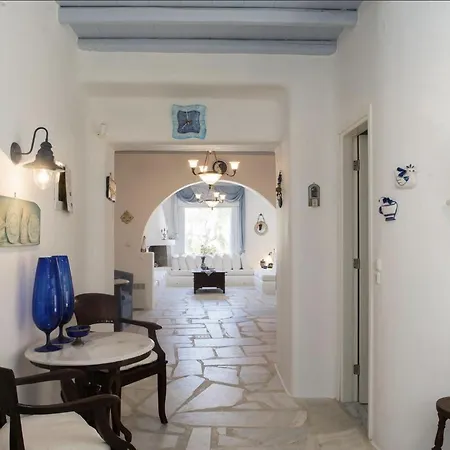 Close To The Beach Santorini